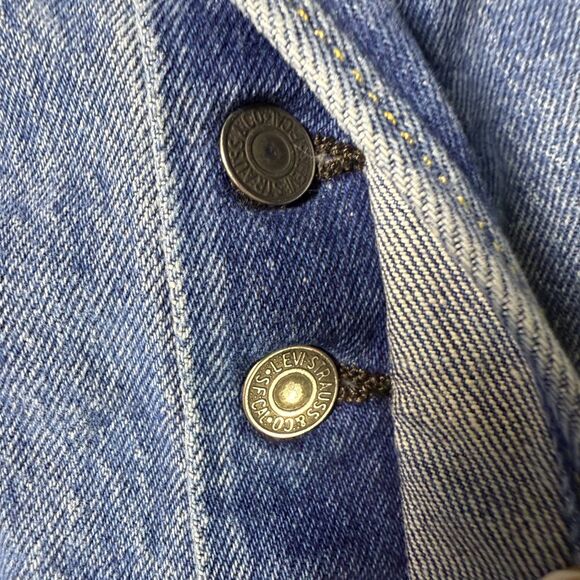 Levi's 501 Button Fly Blank Tab Jeans Men's 42x34 Med. Wash Straight Leg 2/$50 - Picture 5 of 16